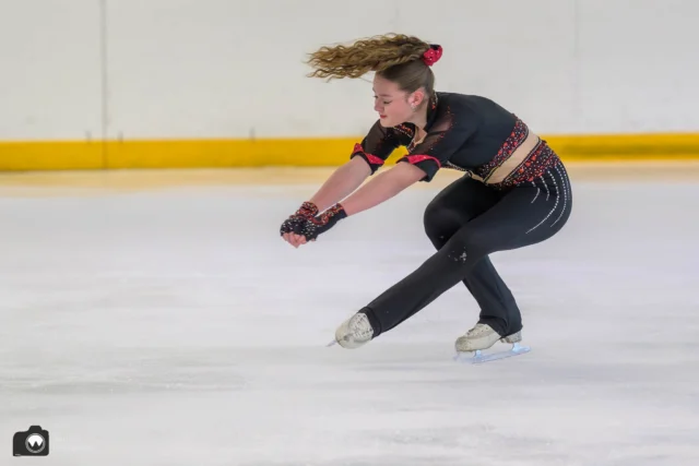 DFS Trophy 2025.
https://www.westphil.nl/wplive/portfolio/dfs-trophy-2025-advanced-novice-a-b/
@figureskater_chiara_ballirano
@deenfigureskating

#dfs
#deenfigureskating
#dfstrophy
#clubkampioenschap
#iceskating
#KNSB
#figureskating
#skating
#kunstschaatsen
#passion
#aijc
#figureskater
#schaatsen
#skatingskills
#lovetoskate
#iceskating
#demeent
#skatecompetition
#icedance
#icedancer
#ice.dancing